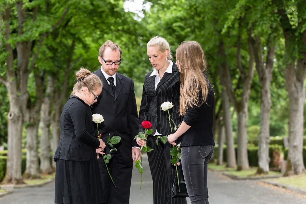 Benefits Of Hiring Funeral Services