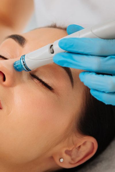 Transform Your Skin: Seek Help from an Aesthetic Clinic
